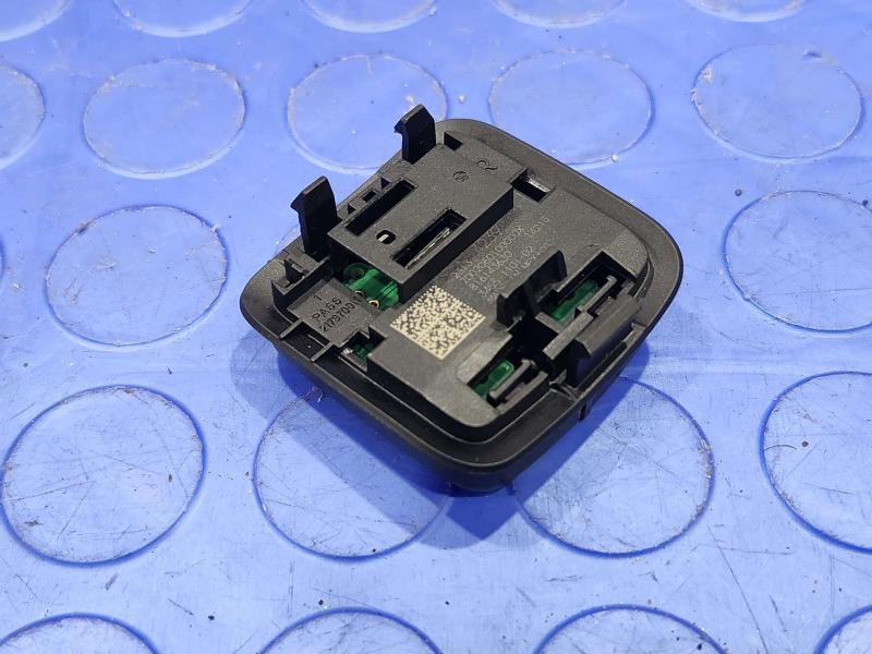 2015 GMC Yukon XL Combination Switch