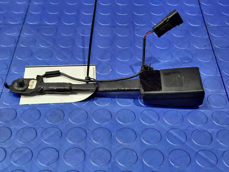 2016 Ford Focus Front Seat Belt