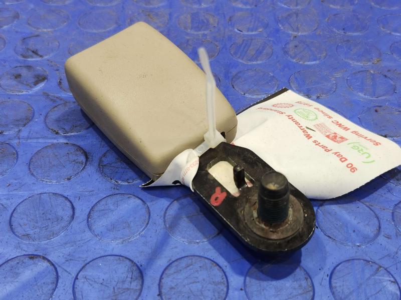 2014 Jeep Grand Cherokee Rear Seat Belt