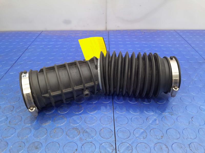 2017 Lincoln Continental Air Intake Tube/Resonator