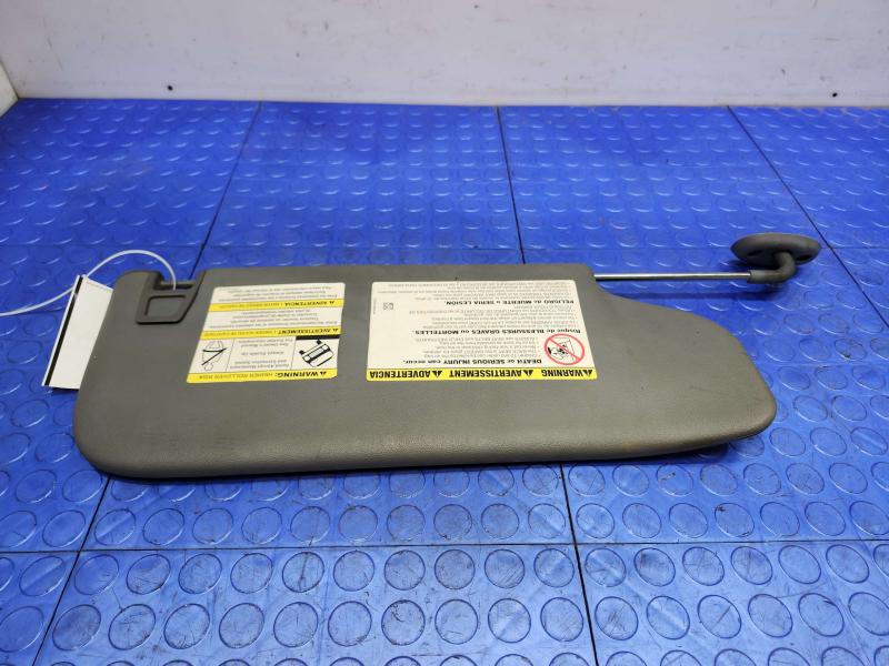 2012 Ford F-250 Super Duty Sun Visor