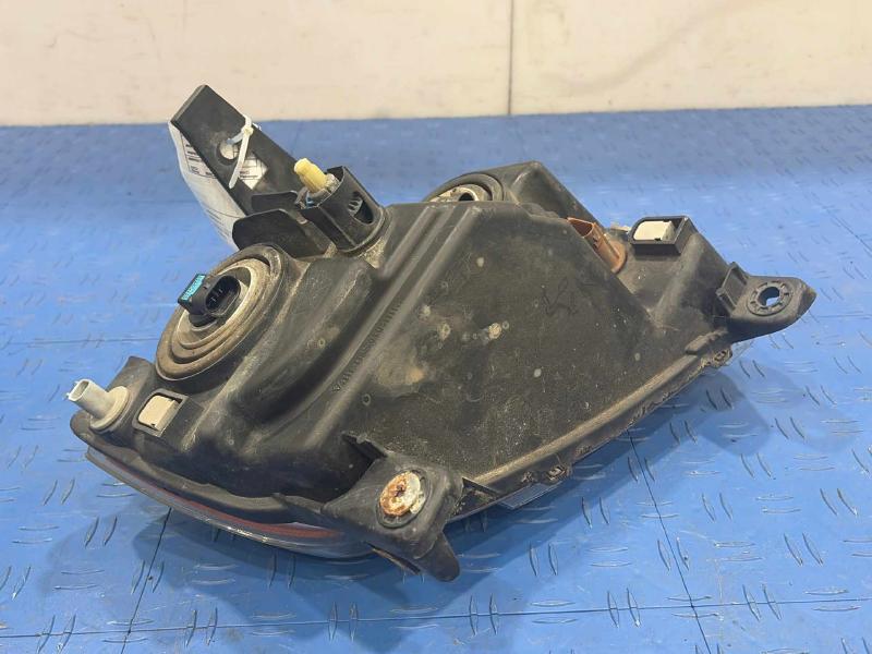 2012 Jeep Compass Headlamp Assembly