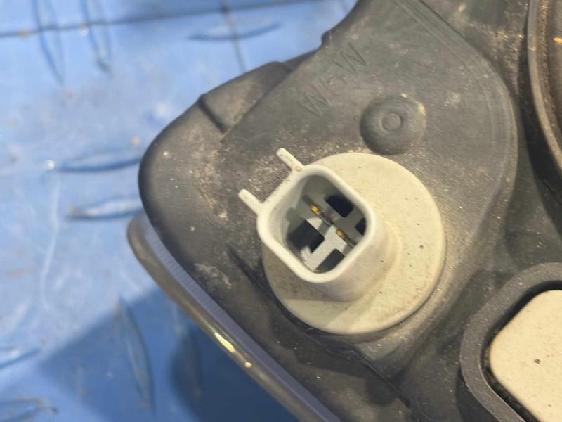 2012 Jeep Compass Headlamp Assembly