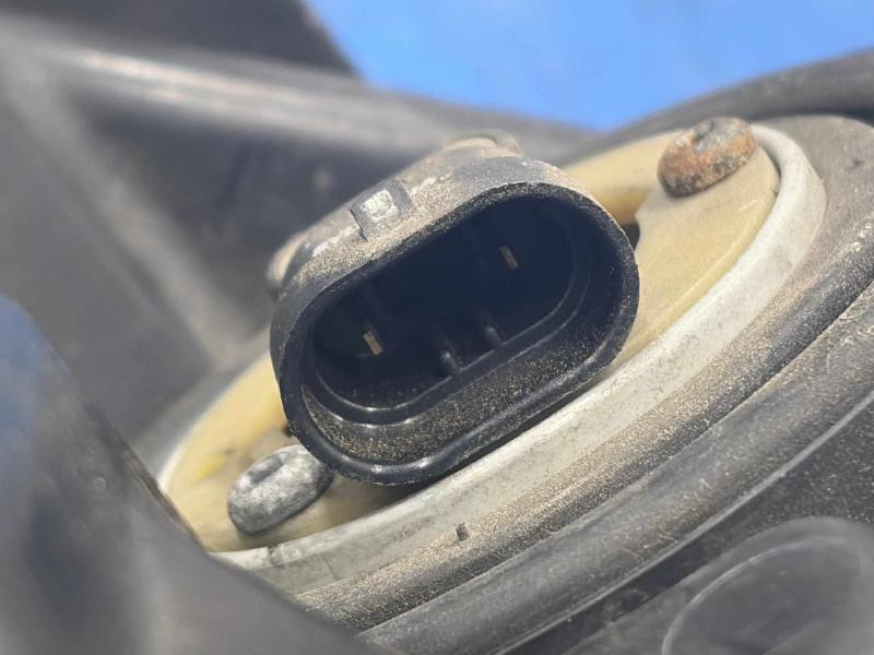 2012 Jeep Compass Headlamp Assembly
