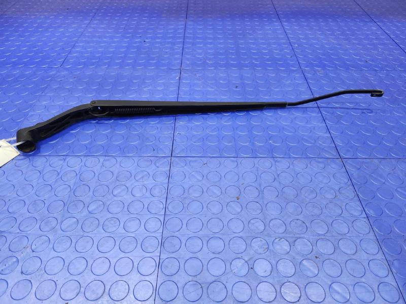 2015 Nissan Rogue Wiper Arm