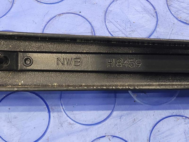 2015 Nissan Rogue Wiper Arm