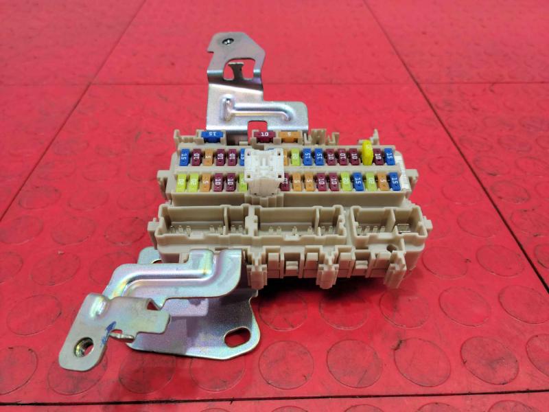 2017-2022 Nissan Rogue Sport Junction Block Cabin Fuse Box OEM 24350-4CL0B
