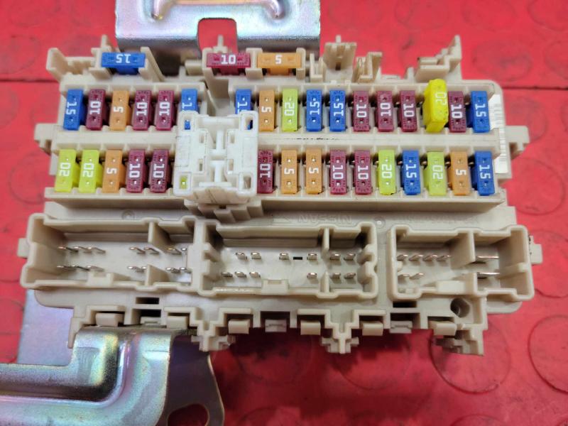 2017-2022 Nissan Rogue Sport Junction Block Cabin Fuse Box OEM 24350-4CL0B