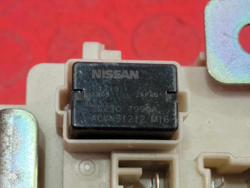 2017-2022 Nissan Rogue Sport Junction Block Cabin Fuse Box OEM 24350-4CL0B