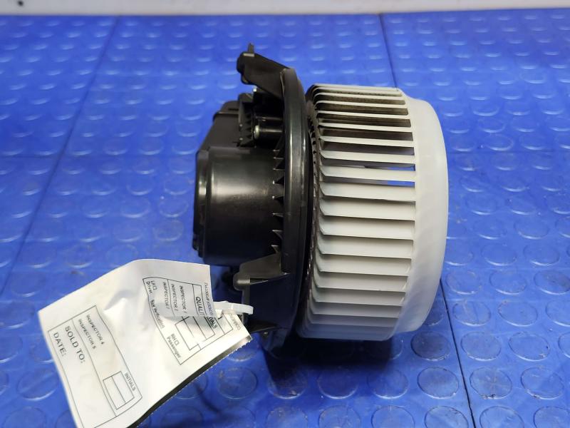 2013 Toyota Prius Blower Motor
