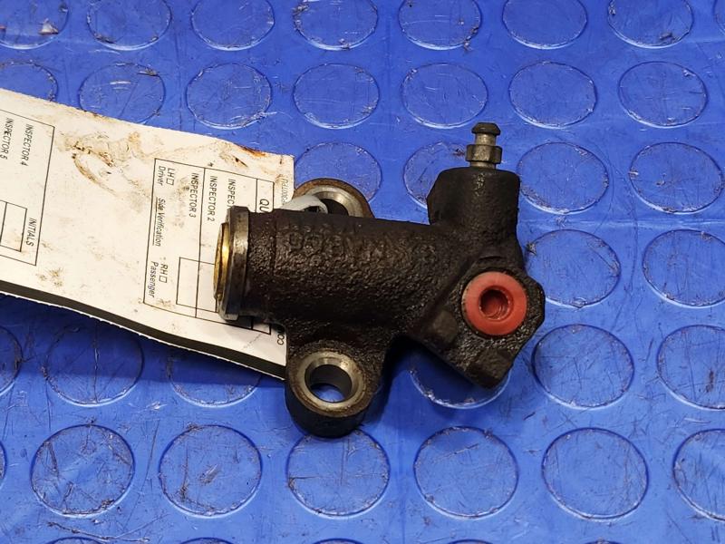 2013 Subaru Crosstrek Slave Cylinder