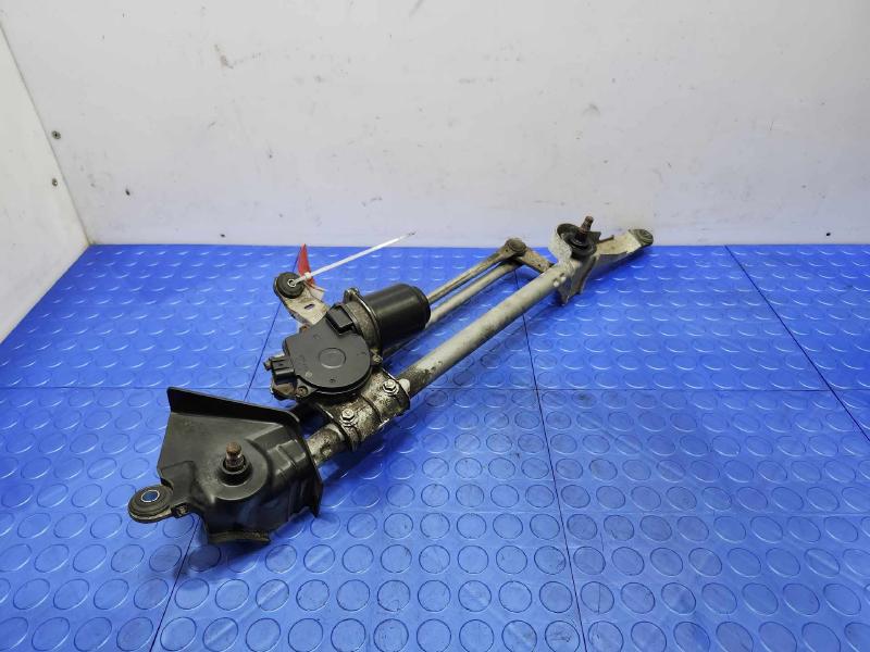 2010 Subaru Legacy Wiper Motor Front