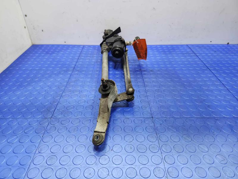 2010 Subaru Legacy Wiper Motor Front