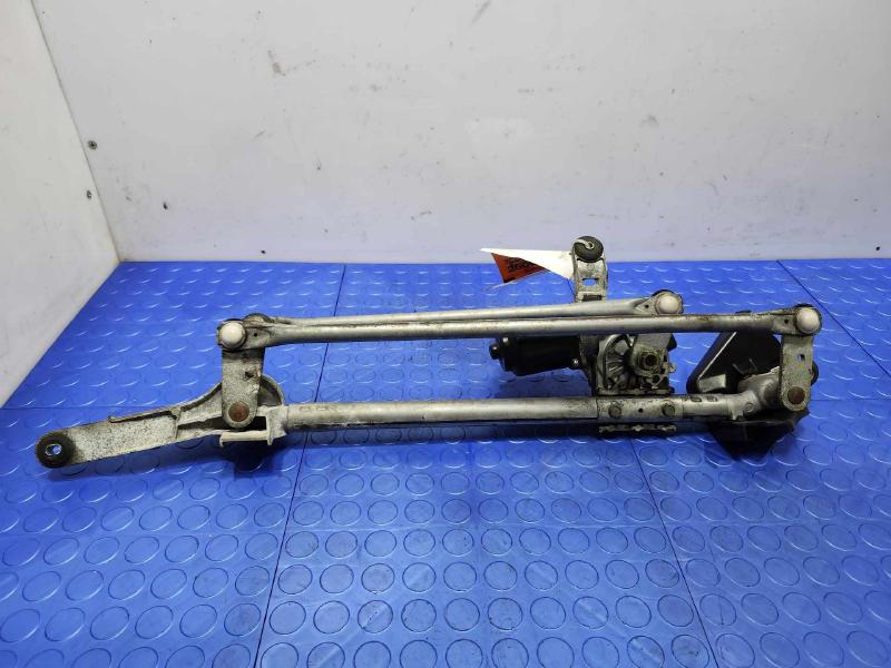 2010 Subaru Legacy Wiper Motor Front