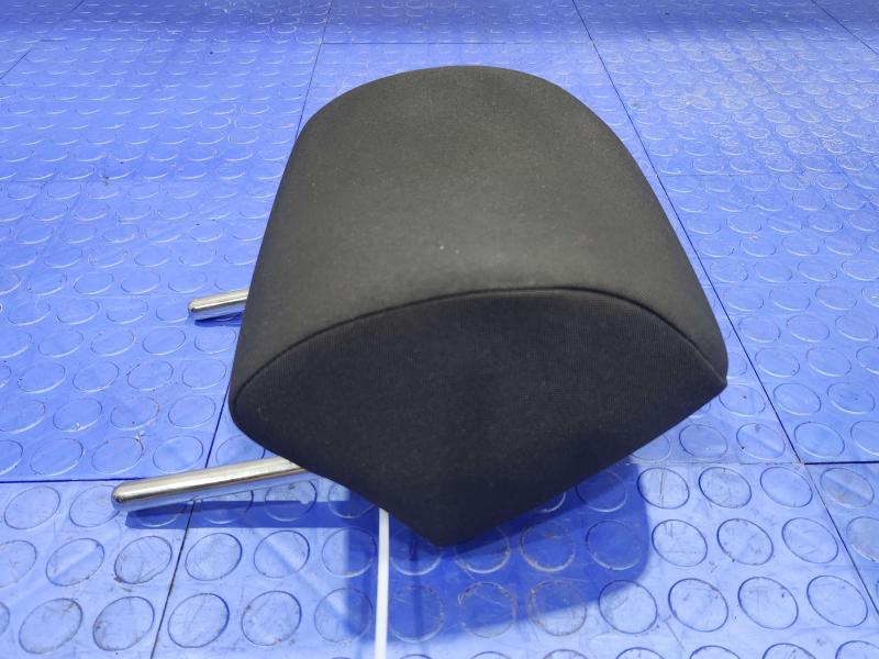 2016 Volkswagen Jetta Headrest