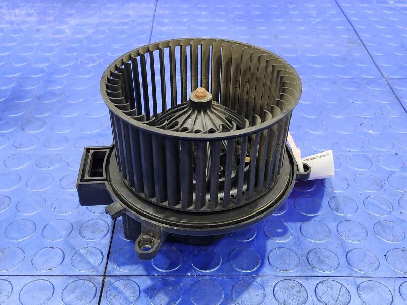 2017 Dodge Grand Caravan Blower Motor
