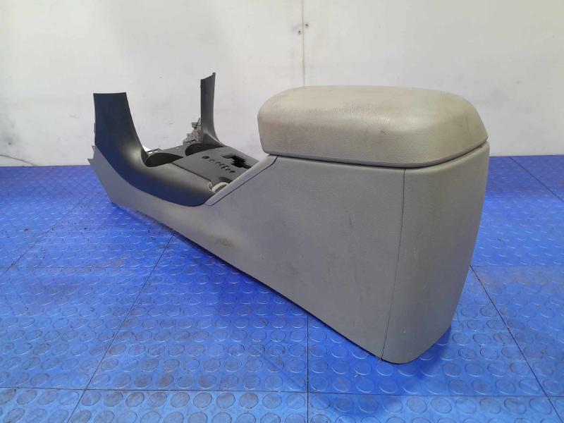 2010 Toyota RAV4 Front Console