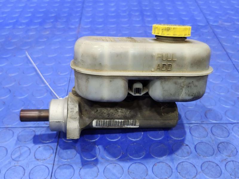 2002 Dodge Dakota Durango Brake Master Cylinder Assembly Genuine OEM 05072994AA