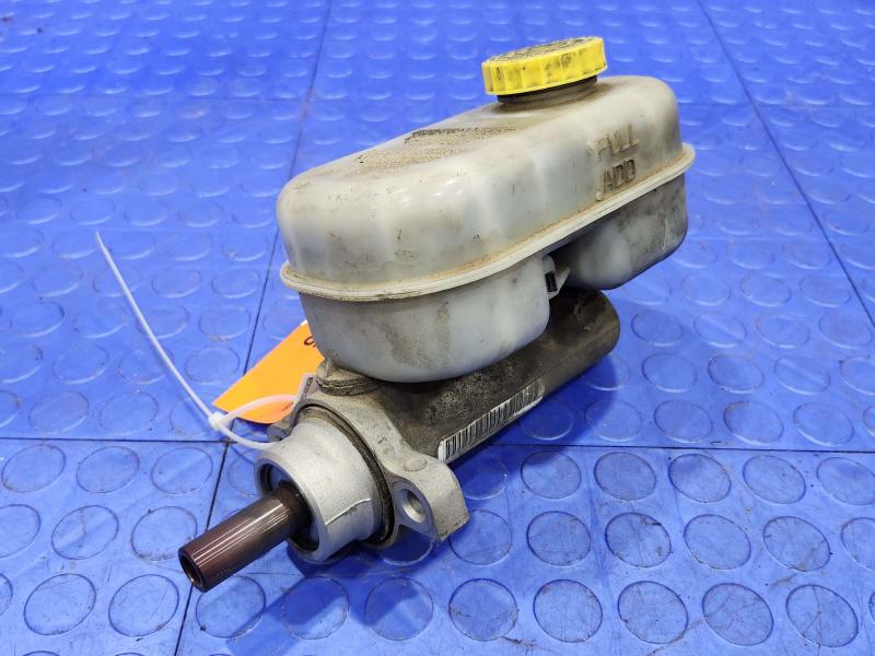 2002 Dodge Dakota Durango Brake Master Cylinder Assembly Genuine OEM 05072994AA