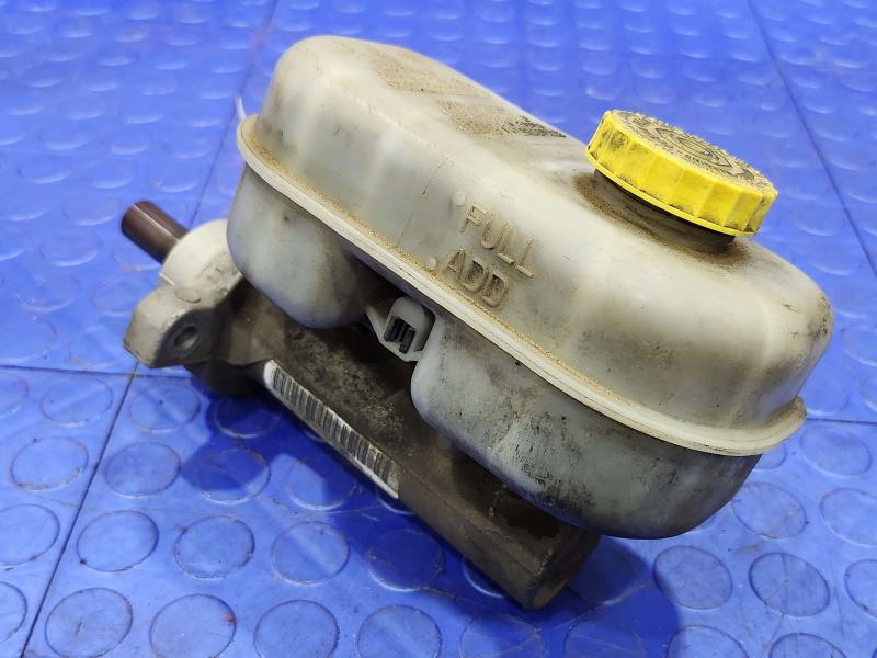 2002 Dodge Dakota Durango Brake Master Cylinder Assembly Genuine OEM 05072994AA