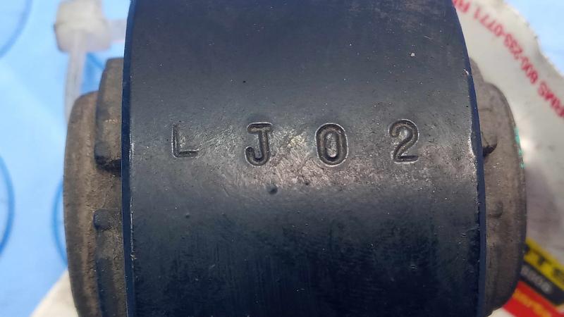 2017 Kia Sorento Lower Control Arm Rr