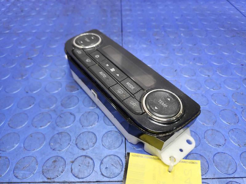 2017 Mitsubishi Outlander Heater A/C Control