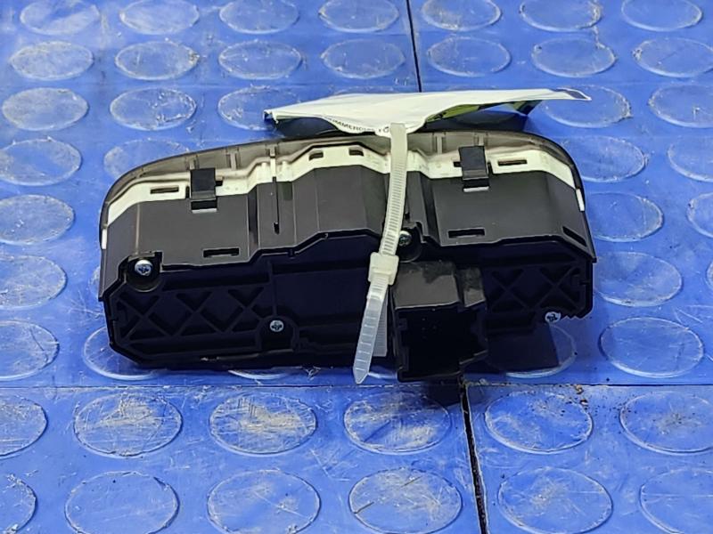 2018-2020 Buick Regal Headlight Control Switch Genuine OEM 84201596