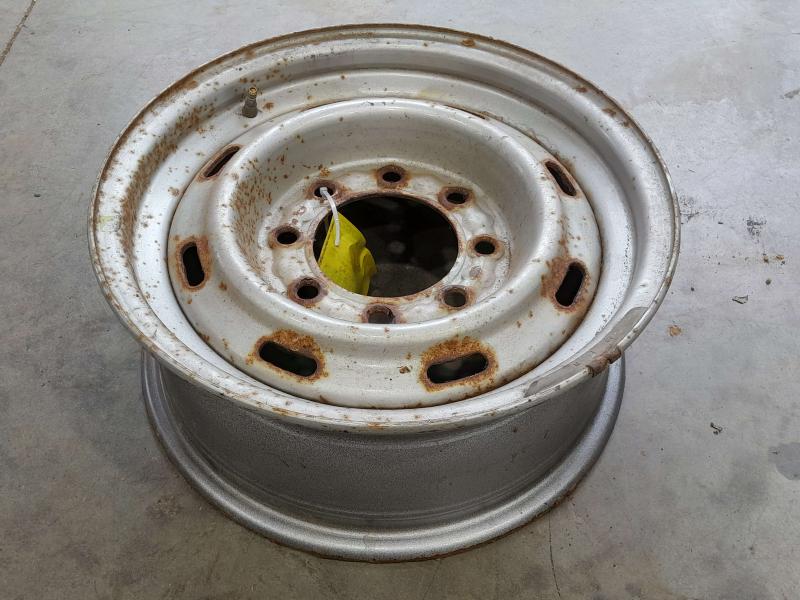 2002 Dodge B3500 Wheel