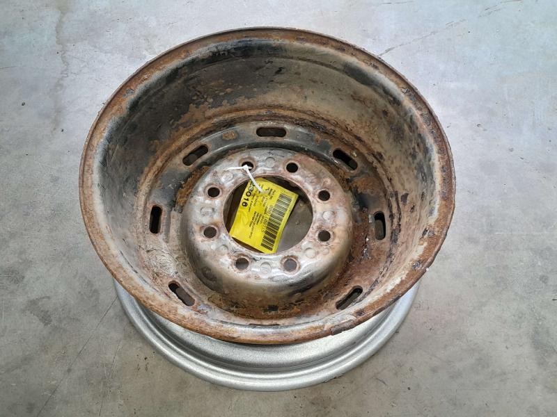 2002 Dodge B3500 Wheel