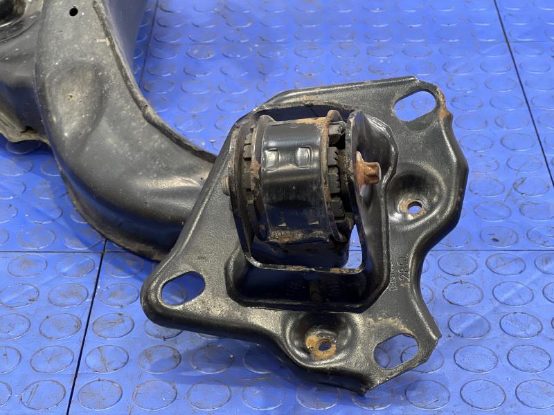 2016 MINI Cooper Lower Control Arm Rr