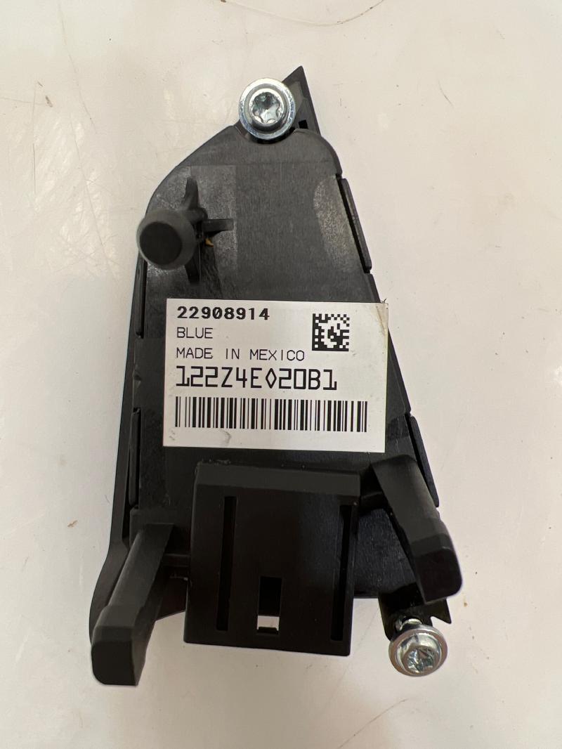 2014 - 2017 Buick Verano Cruise Control Switch Opt UEU OEM 22908914