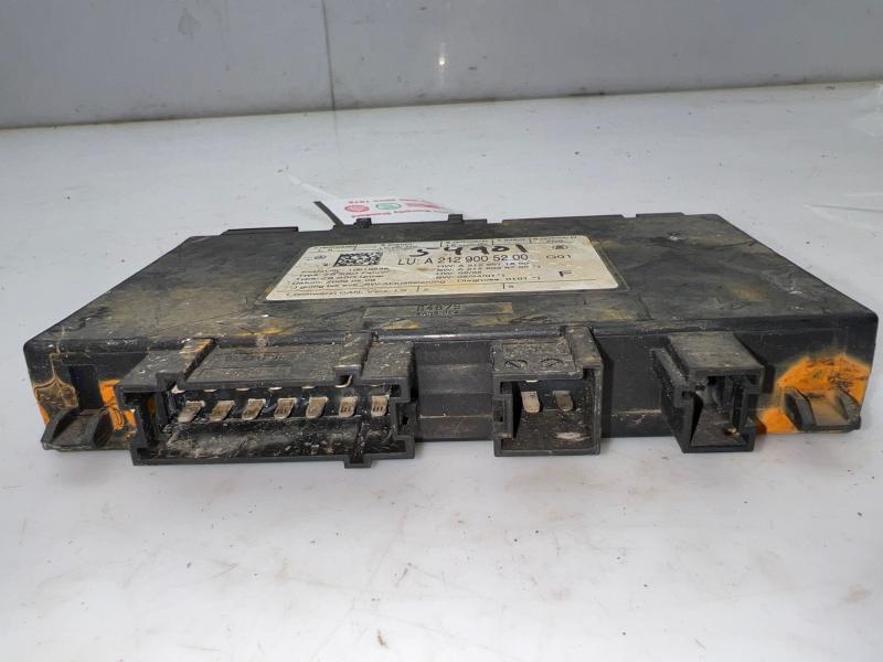 2010 2011 Mercedes E63 AMG W212 Front Seat Memory Module OEM 2129005200