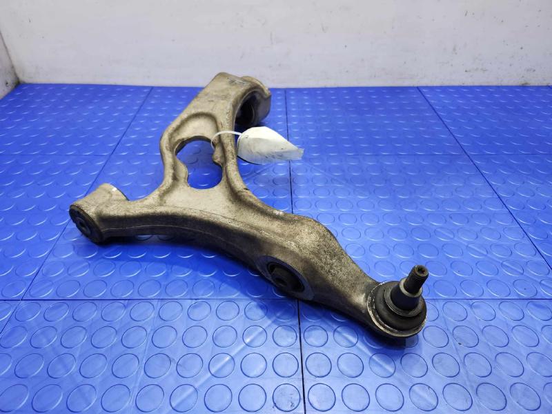 2011 Volkswagen Touareg Lower Control Arm Front