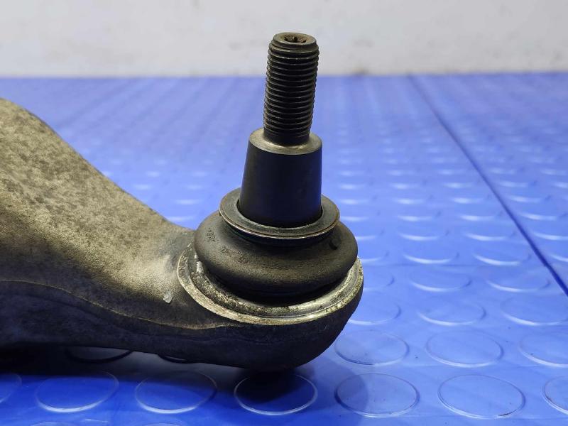 2011 Volkswagen Touareg Lower Control Arm Front