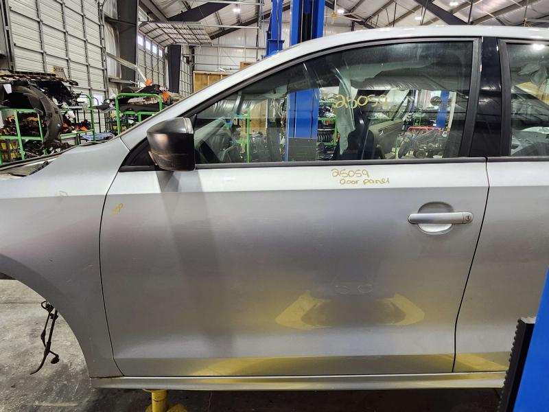 2016 Volkswagen Jetta Front Door