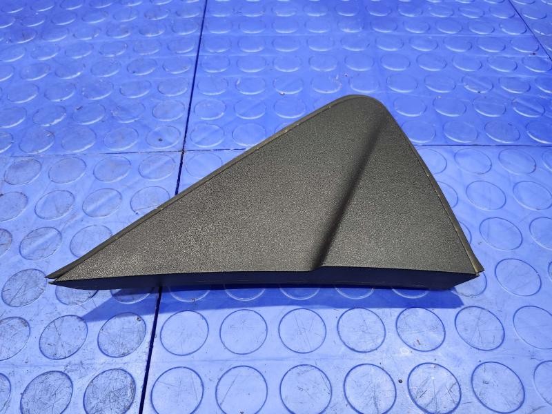 2014 Chevrolet Spark Fender Moulding