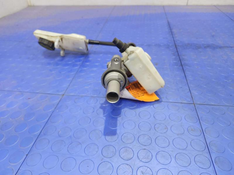2014-2018 Ford Transit Connect Brake Master Cylinder Assembly OEM AV6Z2140A