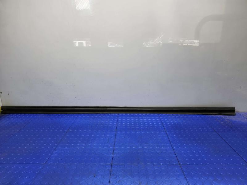 2014 Infiniti QX60 Rocker Moulding