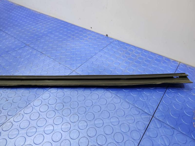 2014 Infiniti QX60 Rocker Moulding