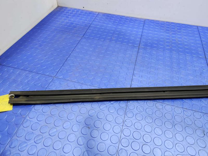 2014 Infiniti QX60 Rocker Moulding