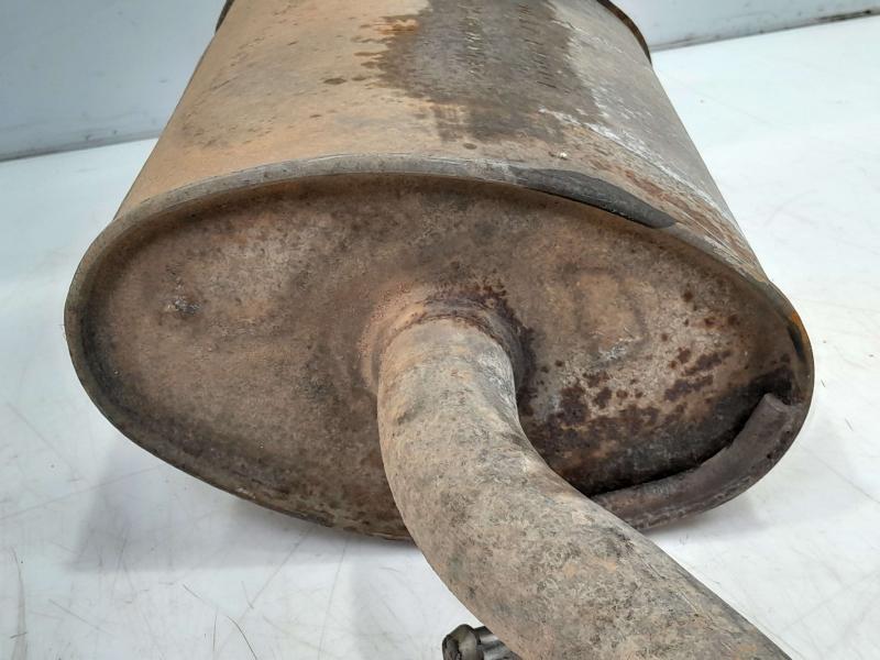 2006-2008 Cadillac DTS Rear Exhaust Muffler RH Passenger Side Genuine OEM 15921941