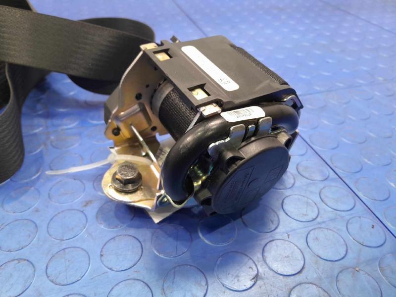 2021 Tesla Model 3 Rear Seat Belt