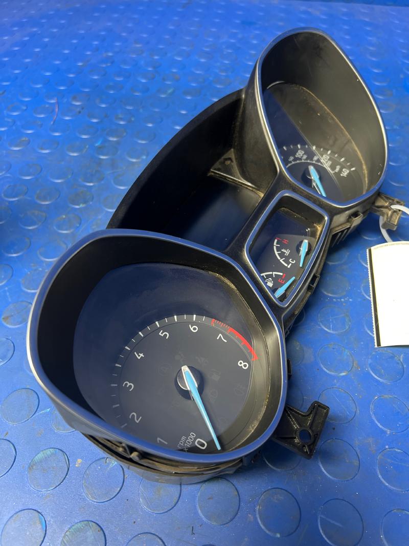 2015 Ford Focus Instrument Cluster Speedometer Genuine OEM F1ET-10849-CTG