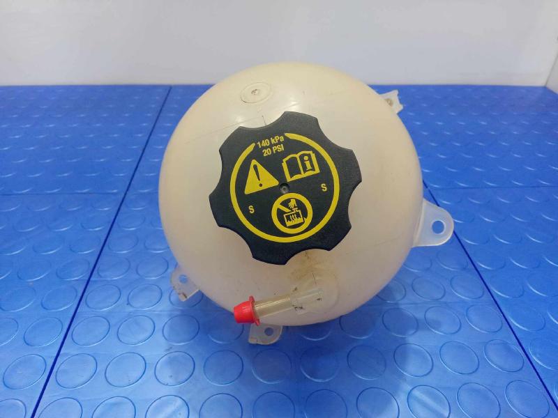 2017 Buick LaCrosse Coolant Recovery Bottle