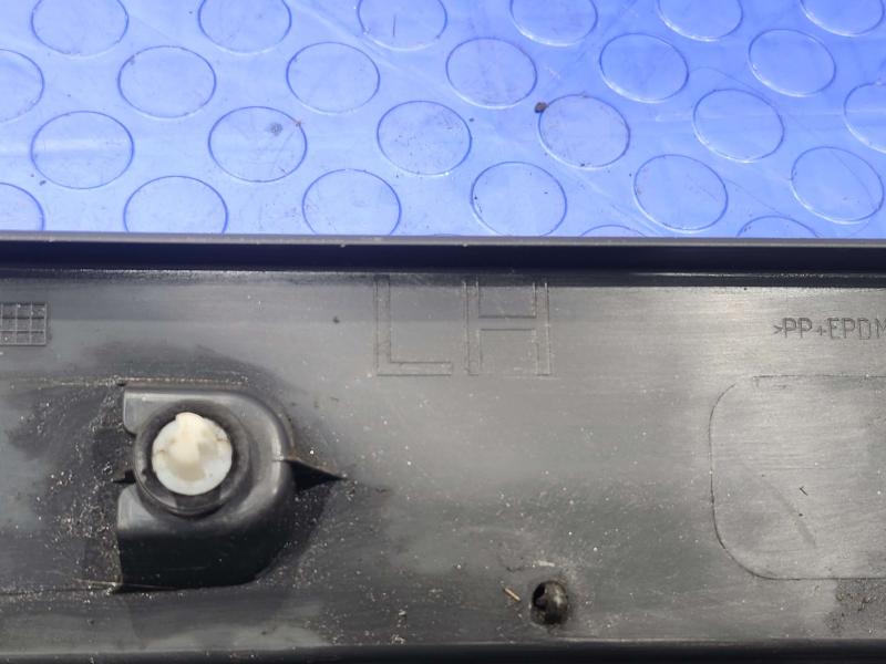 2018 Ford Transit Connect Rocker Moulding