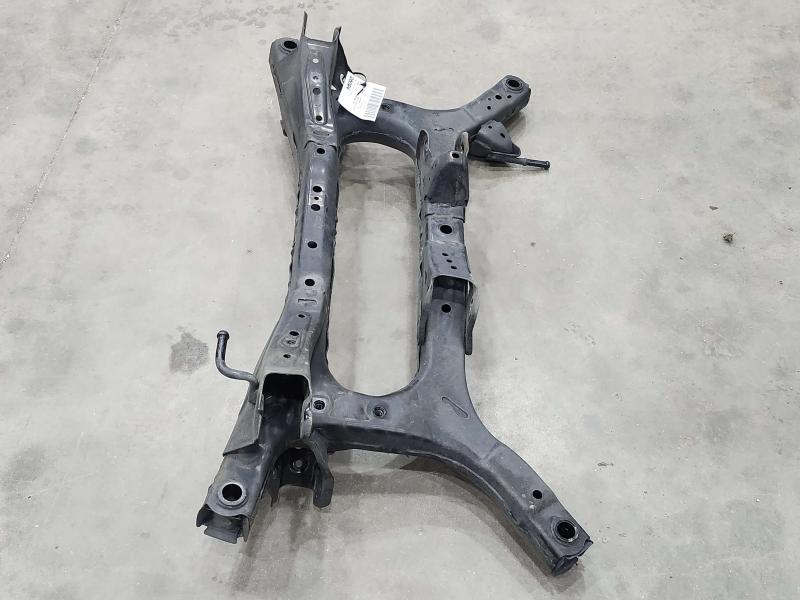 2017 Toyota Prius Crossmember/Cradle/Undercarria