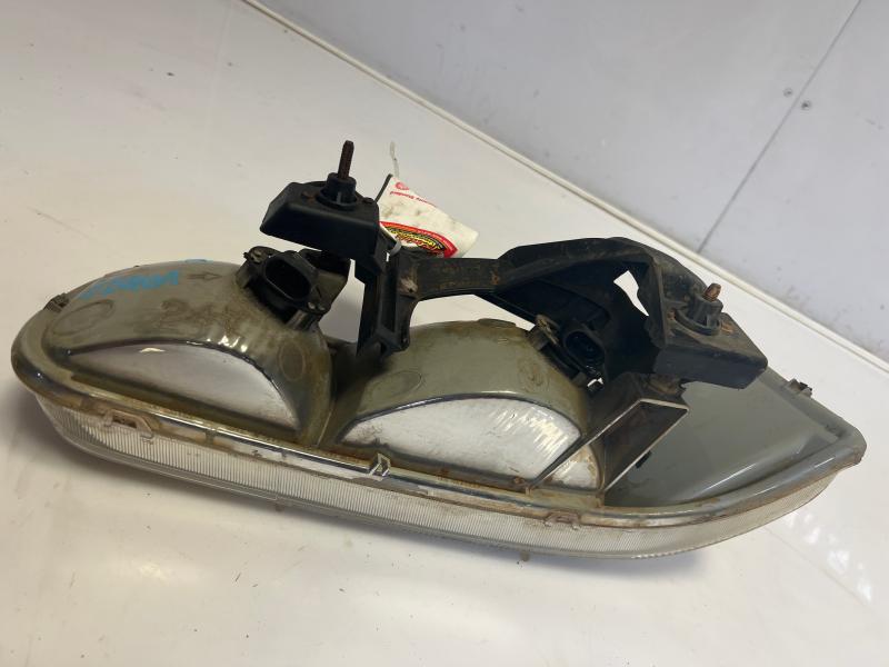 2000 Chevrolet Silverado 1500 Headlamp Assembly