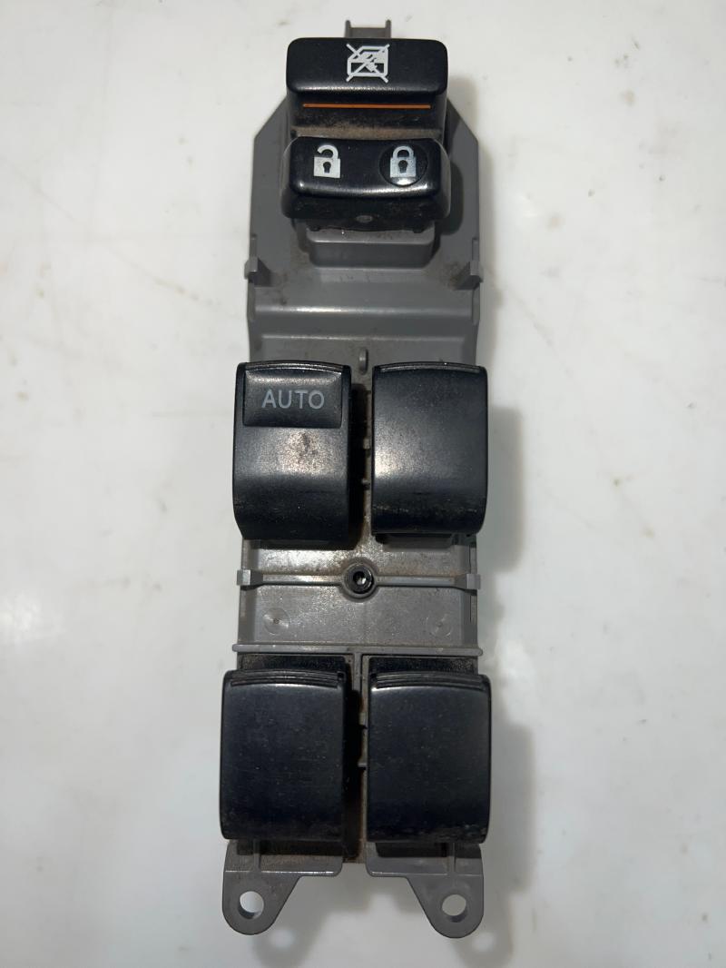 2006 - 2012 Toyota Rav4 Master Window Switch LH Driver Side OEM 848200R010