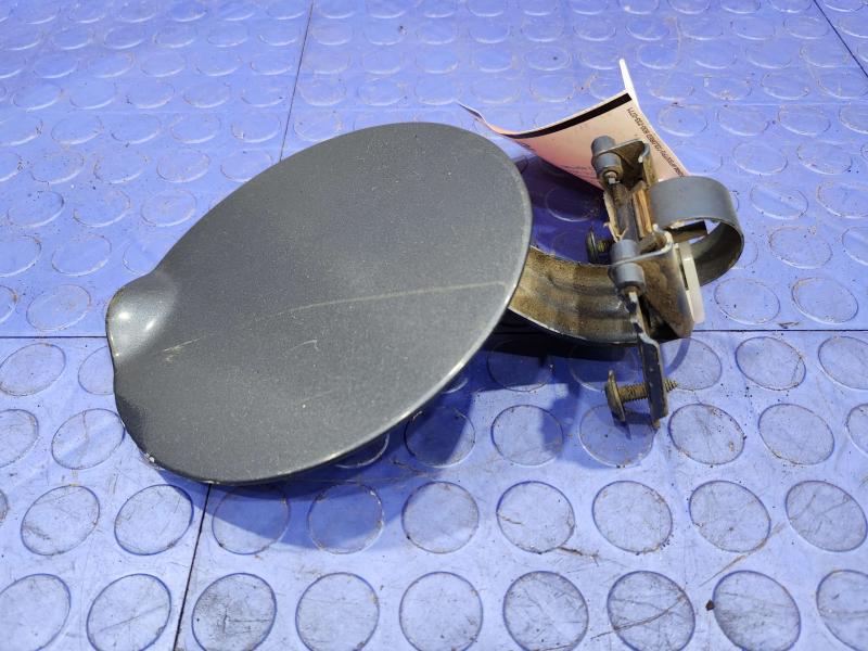 2002 Dodge Dakota Fuel Tank Door
