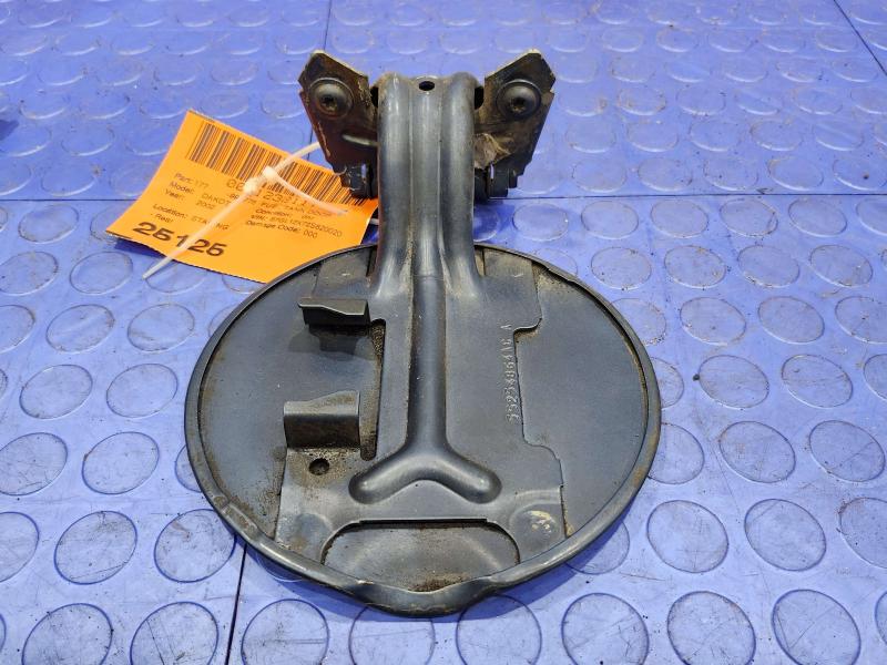 2002 Dodge Dakota Fuel Tank Door